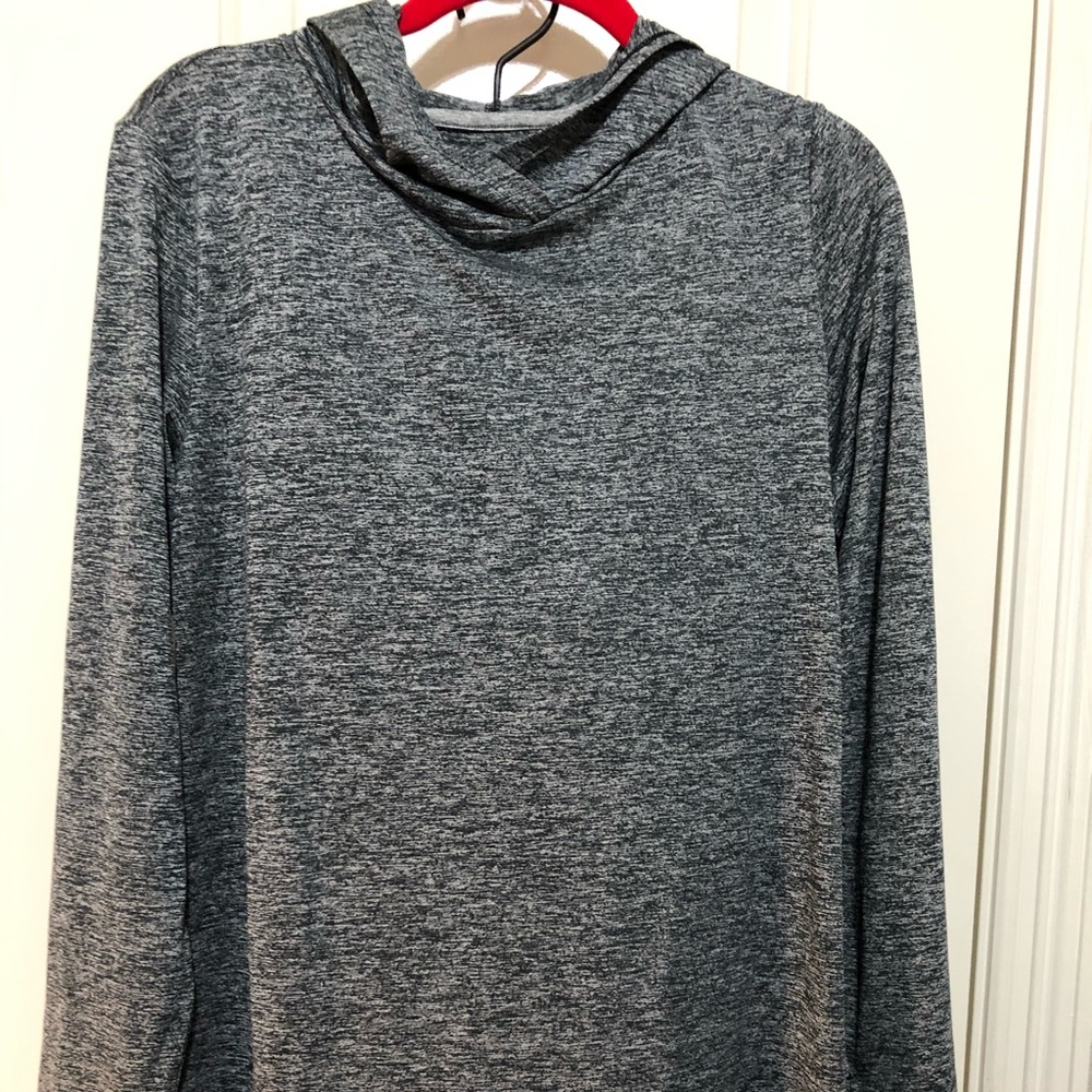 Woman’s Athletic top